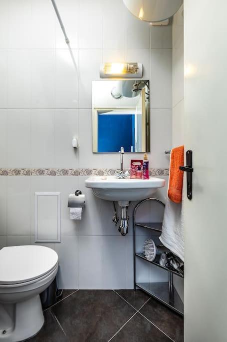 The Little Beauty Next To Old Town & Kapana Apartment Plovdiv Bagian luar foto